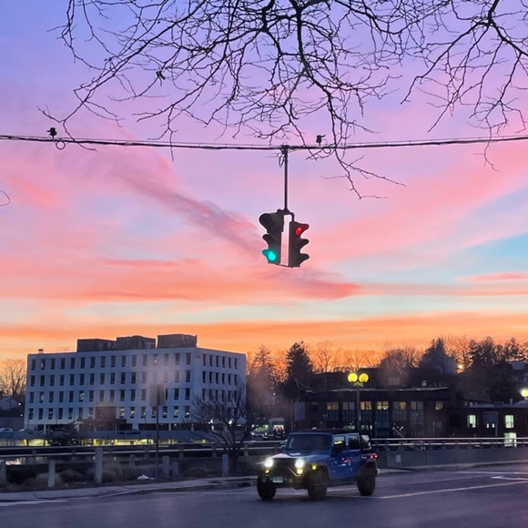 Meet your Posher, Addison - Picture 1 of 1